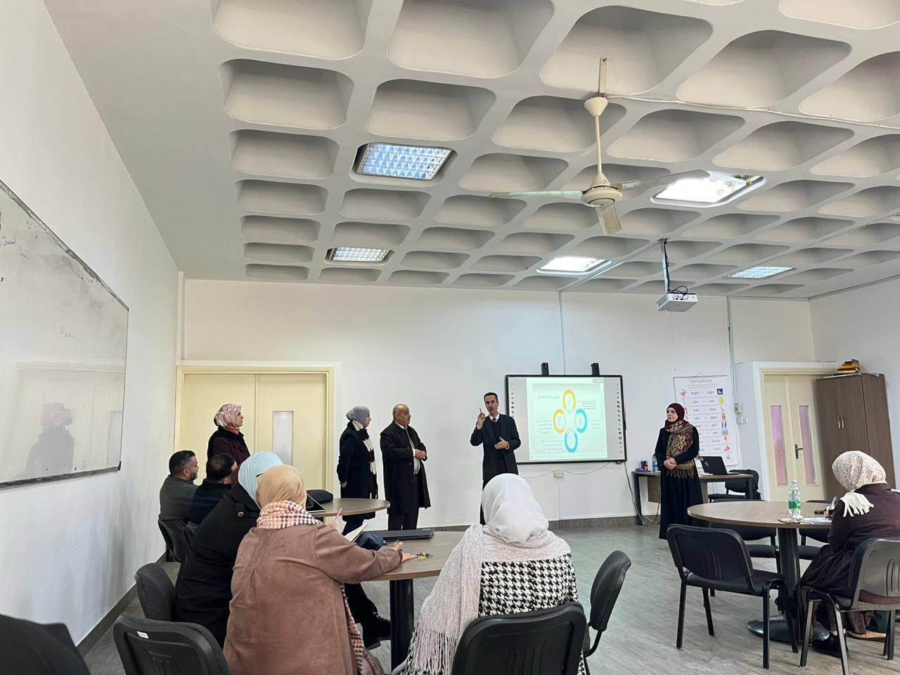 تربوية اليرموك تعقد ورشة تدريبية حول البحث الاستقصائي