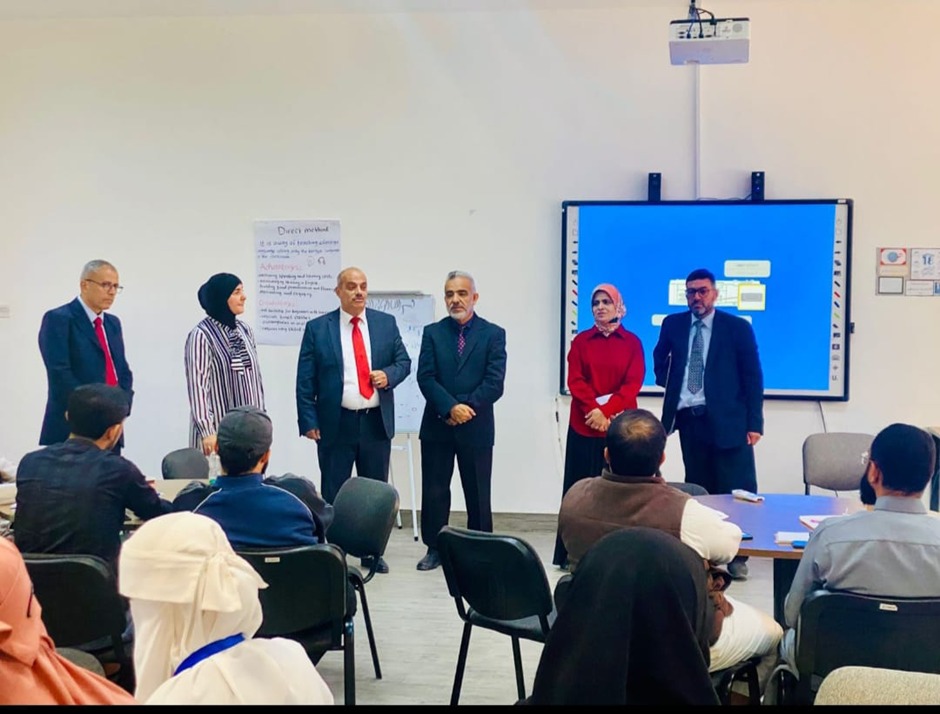 عميد كلية العلوم التربوية بجامعة اليرموك يتفقد جلسات الدبلوم العالي لإعداد المعلمين