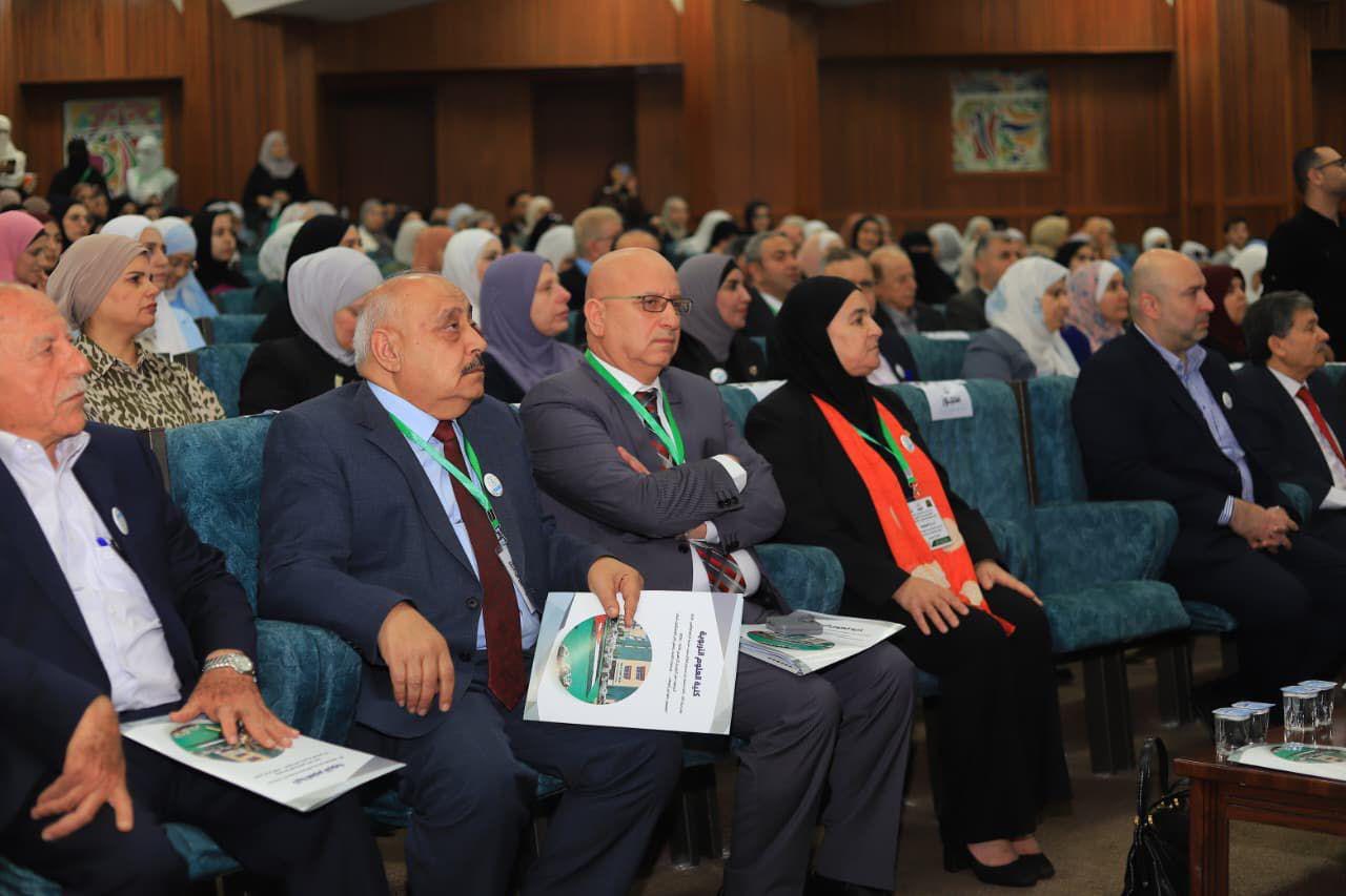 مندوبا عن رئيس جامعة اليرموك البطاينة ترعى اليوم العلمي لكلية العلوم التربوية